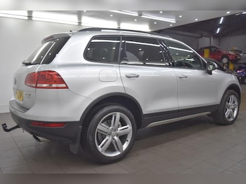 Used Volkswagen Touareg 2011 for sale - 78935264: Photo