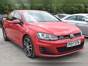Used Volkswagen Golf 2017 for sale - 79093482: Photo