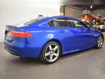 Used Jaguar XE 2017 for sale - 78969222: Photo
