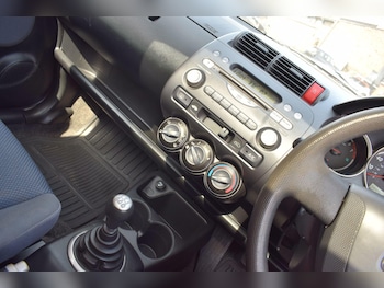 Used Honda Jazz 2004 for sale - 78935296: Photo