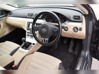 Used Volkswagen CC 2013 for sale - 79093222: Photo