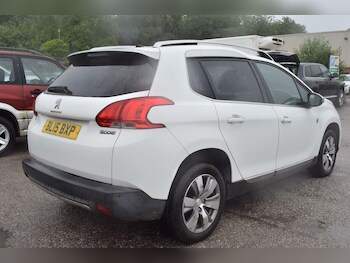 Used Peugeot 2008 2015 for sale - 78965515: Photo