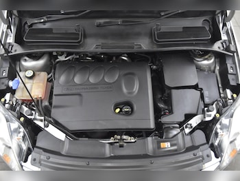 Used Ford Kuga 2010 for sale - 78933515: Photo