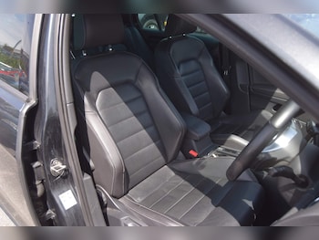 Used Volkswagen Golf 2014 for sale - 78933879: Photo