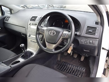 Used Toyota Avensis 2009 for sale - 78934745: Photo