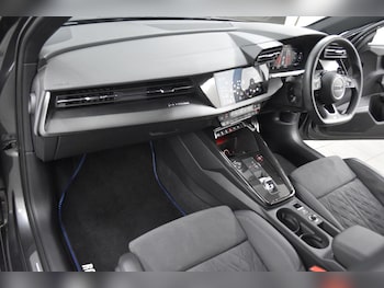 Used Audi RS3 2023 for sale - 78934510: Photo