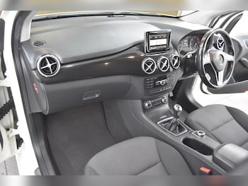 Used Mercedes-Benz B Class 2014 for sale - 78934278: Photo