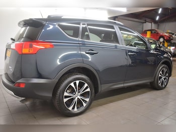 Used Toyota RAV4 2015 for sale - 78933507: Photo