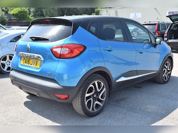 Used Renault Captur 2015 for sale - 79049527: Photo