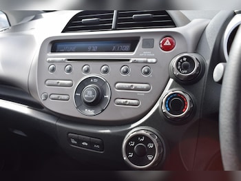 Used Honda Jazz 2010 for sale - 78965579: Photo
