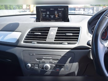 Used Audi Q3 2017 for sale - 79192138: Photo
