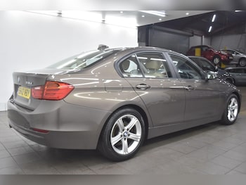 Used BMW 3 Series 2012 for sale - 78934782: Photo