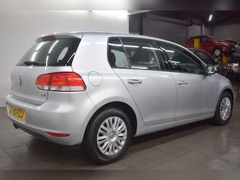 Used Volkswagen Golf 2010 for sale - 78933786: Photo