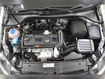 Used Volkswagen Golf 2010 for sale - 78933786: Photo