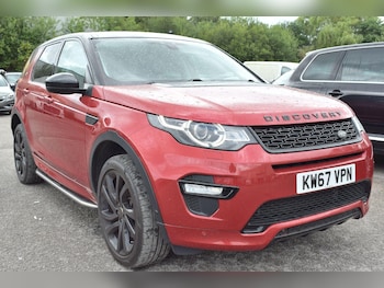 Used Land Rover Discovery Sport 2017 for sale - 79441613: Photo