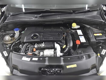 Used Peugeot 208 2013 for sale - 78965575: Photo