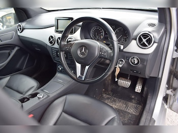 Used Mercedes-Benz B Class 2014 for sale - 78933678: Photo