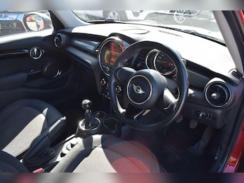 Used MINI Hatch 2016 for sale - 79247814: Photo