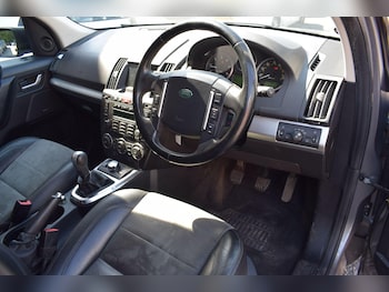 Used Land Rover Freelander 2012 for sale - 79533260: Photo