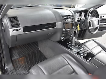 Used Volkswagen Touareg 2010 for sale - 78934223: Photo