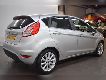 Used Ford Fiesta 2015 for sale - 78965542: Photo