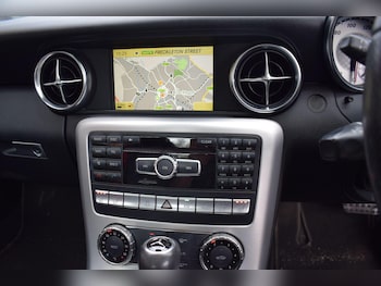 Used Mercedes-Benz SLK 2012 for sale - 78933577: Photo