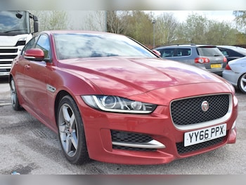 Used Jaguar XE 2016 for sale - 79012276: Photo