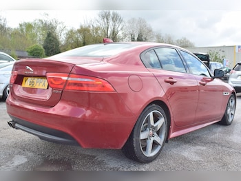 Used Jaguar XE 2016 for sale - 79012276: Photo