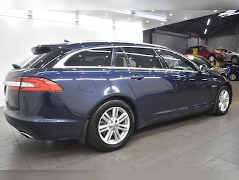 Used Jaguar XF 2014 for sale - 78934882: Photo