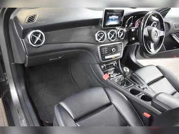Used Mercedes-Benz GLA 2018 for sale - 78965358: Photo
