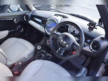 Used MINI Hatch 2011 for sale - 78934886: Photo