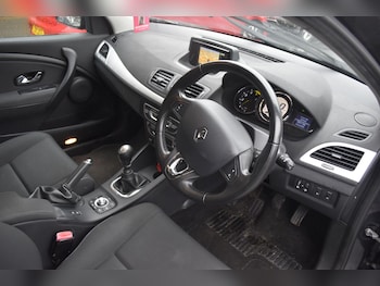 Used Renault Megane 2014 for sale - 78933738: Photo