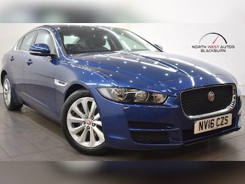 Used Jaguar XE 2016 for sale - 78935047: Photo