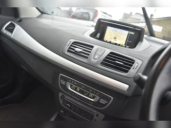Used Renault Megane 2014 for sale - 78965248: Photo
