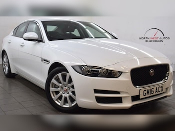 Used Jaguar XE 2016 for sale - 79011975: Photo