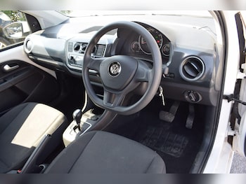 Used Volkswagen up! 2018 for sale - 79049567: Photo