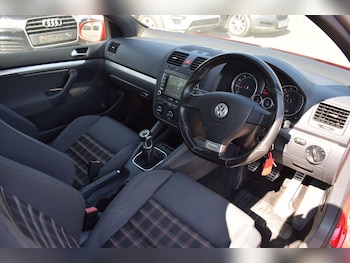 Used Volkswagen Golf 2009 for sale - 79247732: Photo