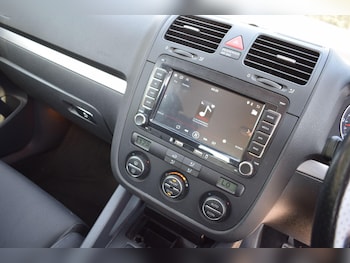 Used Volkswagen Golf 2009 for sale - 79247732: Photo