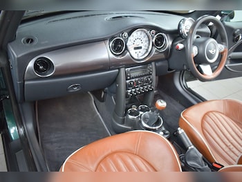 Used MINI Convertible 2008 for sale - 79076042: Photo