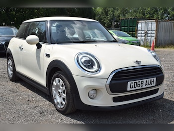 Used MINI Hatch 2019 for sale - 79202028: Photo