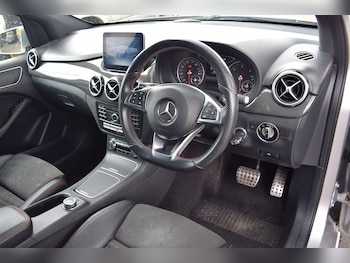 Used Mercedes-Benz B Class 2018 for sale - 78933805: Photo