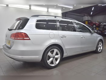 Used Volkswagen Passat 2011 for sale - 78934330: Photo