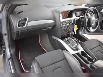 Used Audi A4 2010 for sale - 79011756: Photo