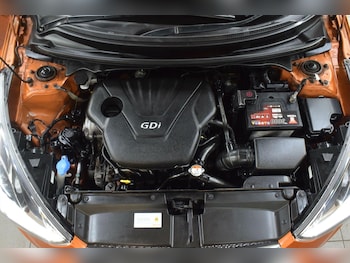 Used Hyundai Veloster 2012 for sale - 78934508: Photo