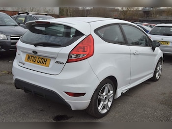 Used Ford Fiesta 2010 for sale - 78935331: Photo