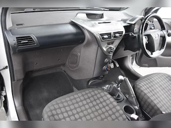 Used Toyota IQ 2009 for sale - 78934887: Photo