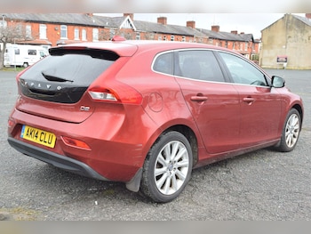 Used Volvo V40 2014 for sale - 78935373: Photo