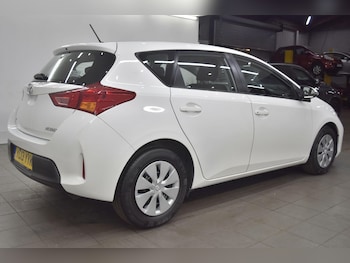 Used Toyota Auris 2013 for sale - 78934768: Photo