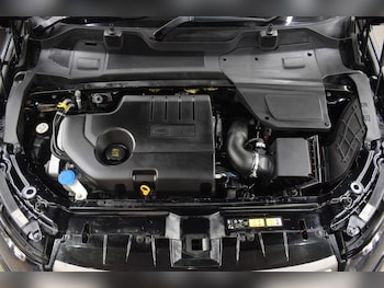 Used Land Rover Discovery Sport 2019 for sale - 78935116: Photo