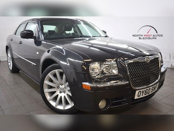 Used Chrysler 300C 2010 for sale - 78934306: Photo